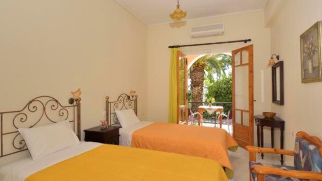 Loukas Inn Family Resort Keri Екстер'єр фото